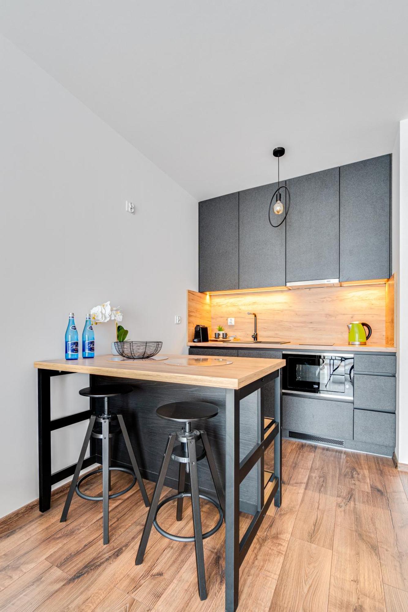 Prime Time Apartament - 24H Check -In - Parking W Cenie Wroclaw Ngoại thất bức ảnh